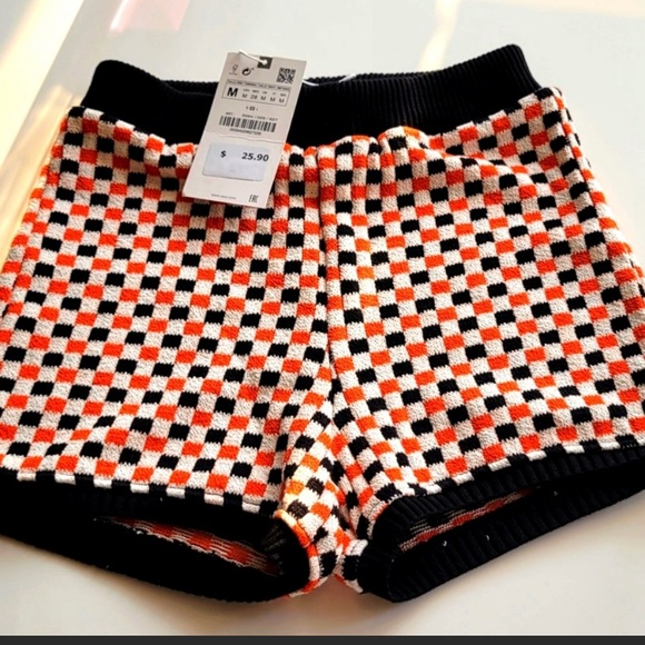 Zara Pants - Zara checkered shorts